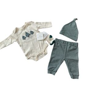 Baby's First Christmas 4-Piece Set – Cream & Green (Size 3 months
